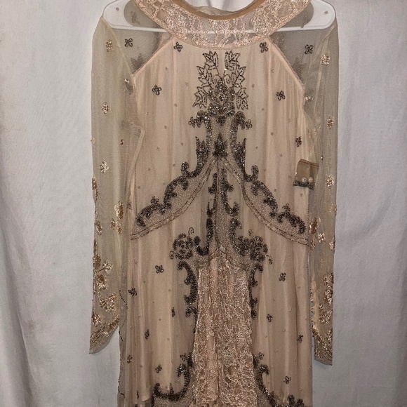FP Limited Edition – Designer: Gemma – Number 36/100 – Size 4 – Made in India - Picture 1 of 8